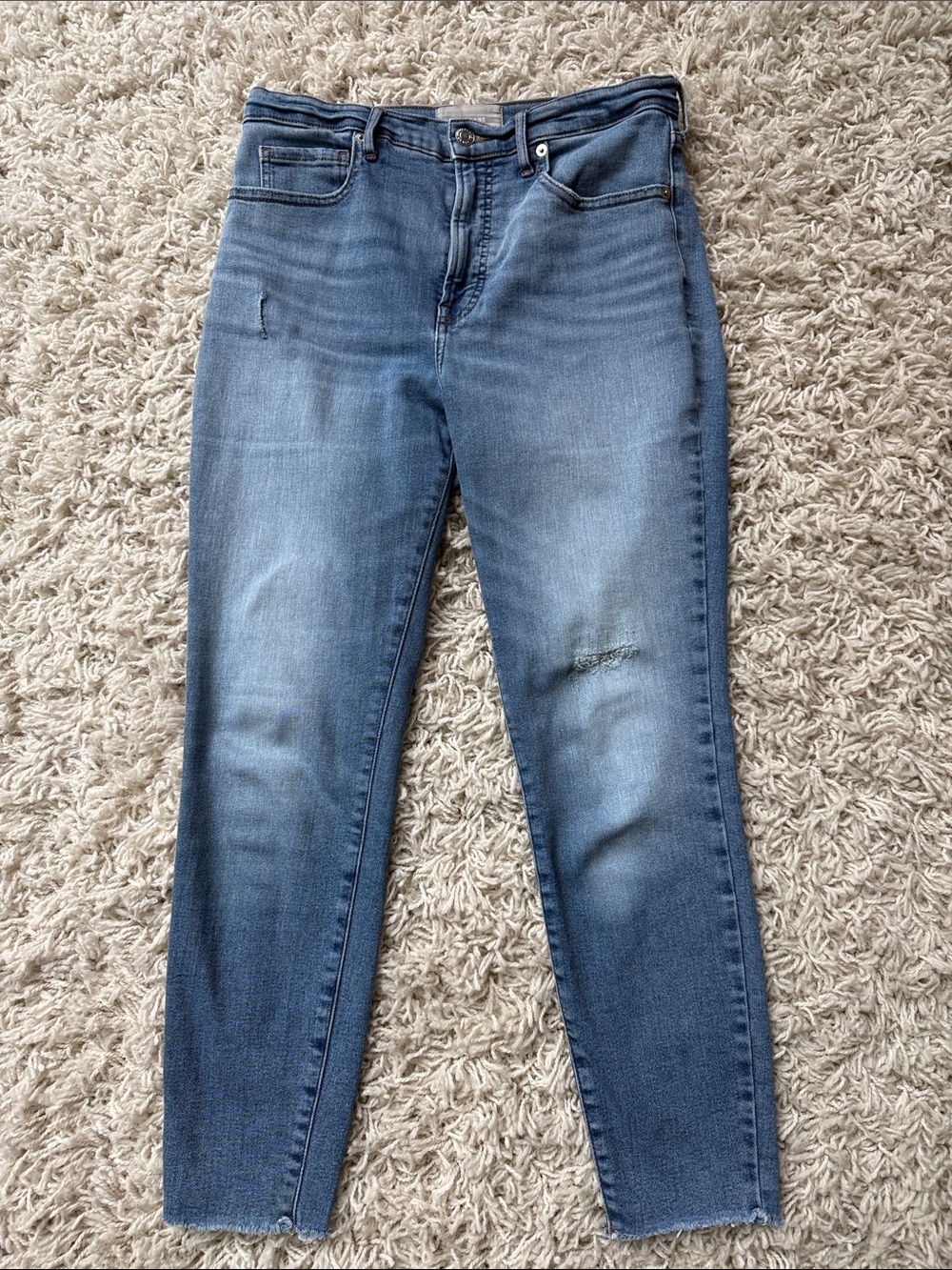 Everlane Women's High-Rise Skinny Jeans in Light Blue Wash